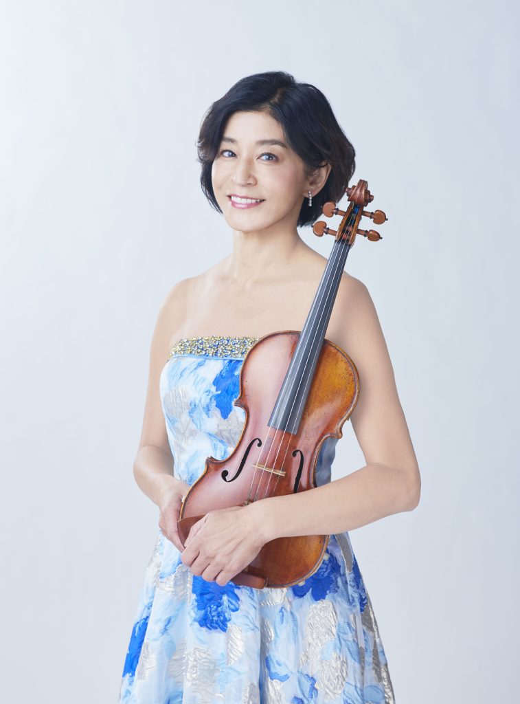 TAKASHIMA CHISAKO with Super Cellists