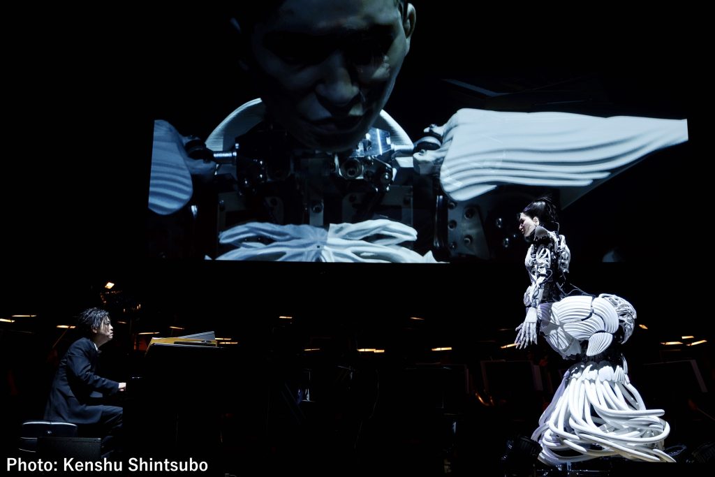 渋谷慶一郎 アンドロイド・オペラ「MIRROR」